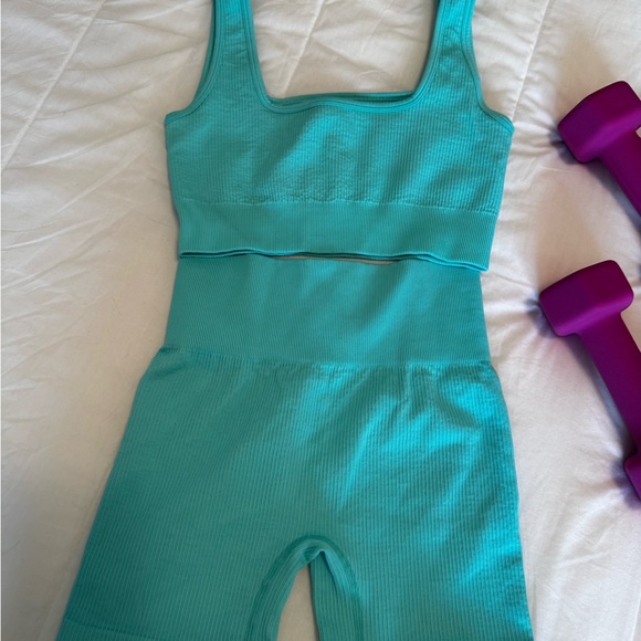 Teal Ribbed Workout Set - Picture 5 of 6